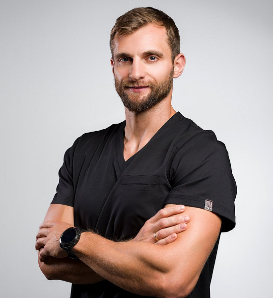 lek. dent. Damian Truchel