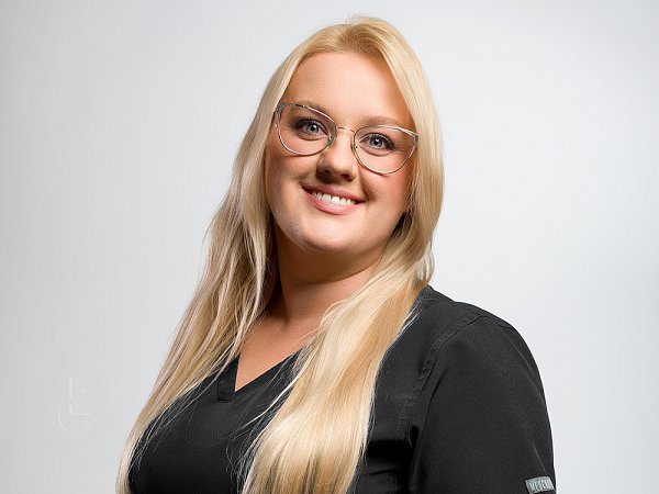 hig. stom. Justyna Janik